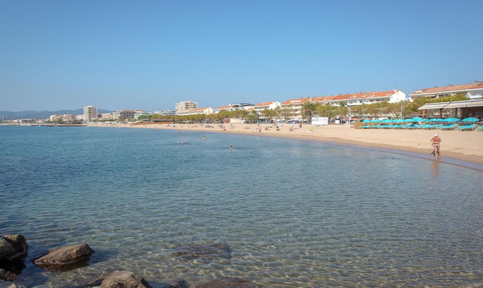 Hotel Sable Et Soleil - Port, Plage Et Jacuzzi Prive Fréjus Εξωτερικό φωτογραφία