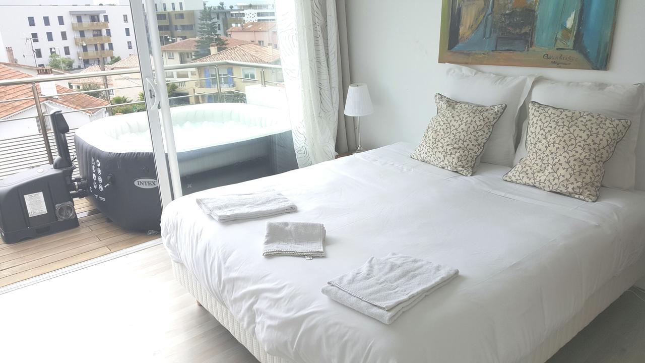 Hotel Sable Et Soleil - Port, Plage Et Jacuzzi Prive Fréjus Εξωτερικό φωτογραφία
