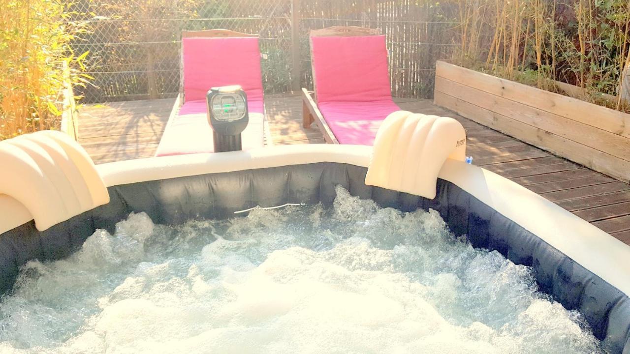 Hotel Sable Et Soleil - Port, Plage Et Jacuzzi Prive Fréjus Εξωτερικό φωτογραφία