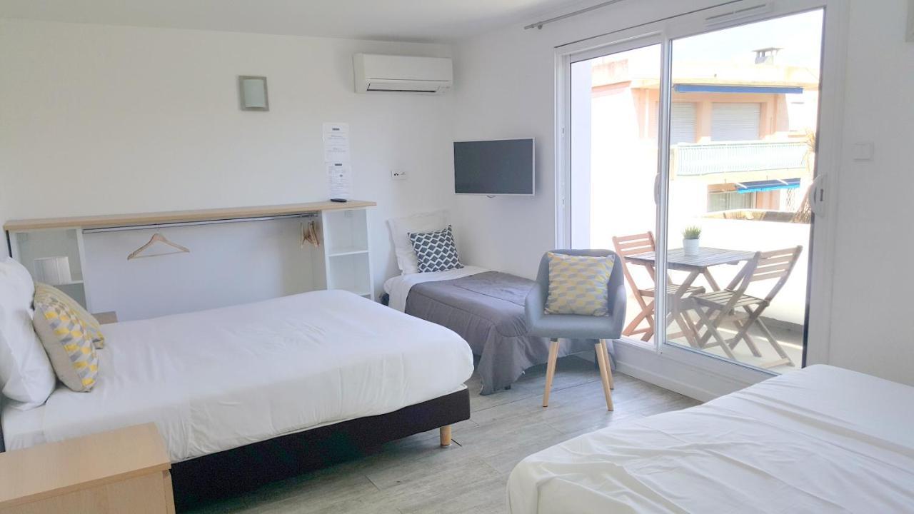 Hotel Sable Et Soleil - Port, Plage Et Jacuzzi Prive Fréjus Εξωτερικό φωτογραφία